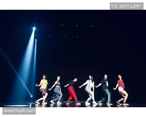 杭州街舞队的现状与未来发展探讨聚焦街舞文化的传承与创新 杭州街舞队的现状与未来发展探讨聚焦街舞文化的传承与创新