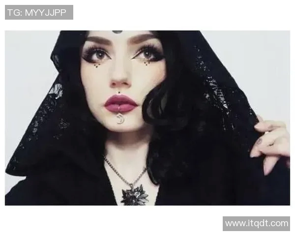 女生们的足球明星猜想大挑战谁能一眼识破真正的球场传奇